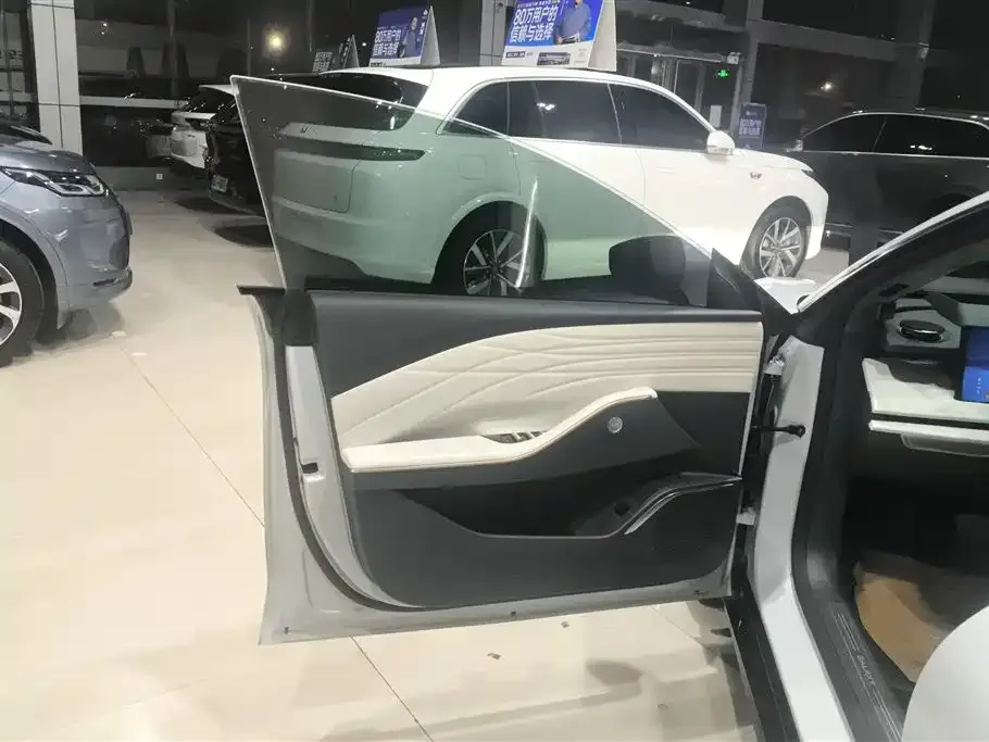 Geely Galaxy E8 2024 из CN, фото 8