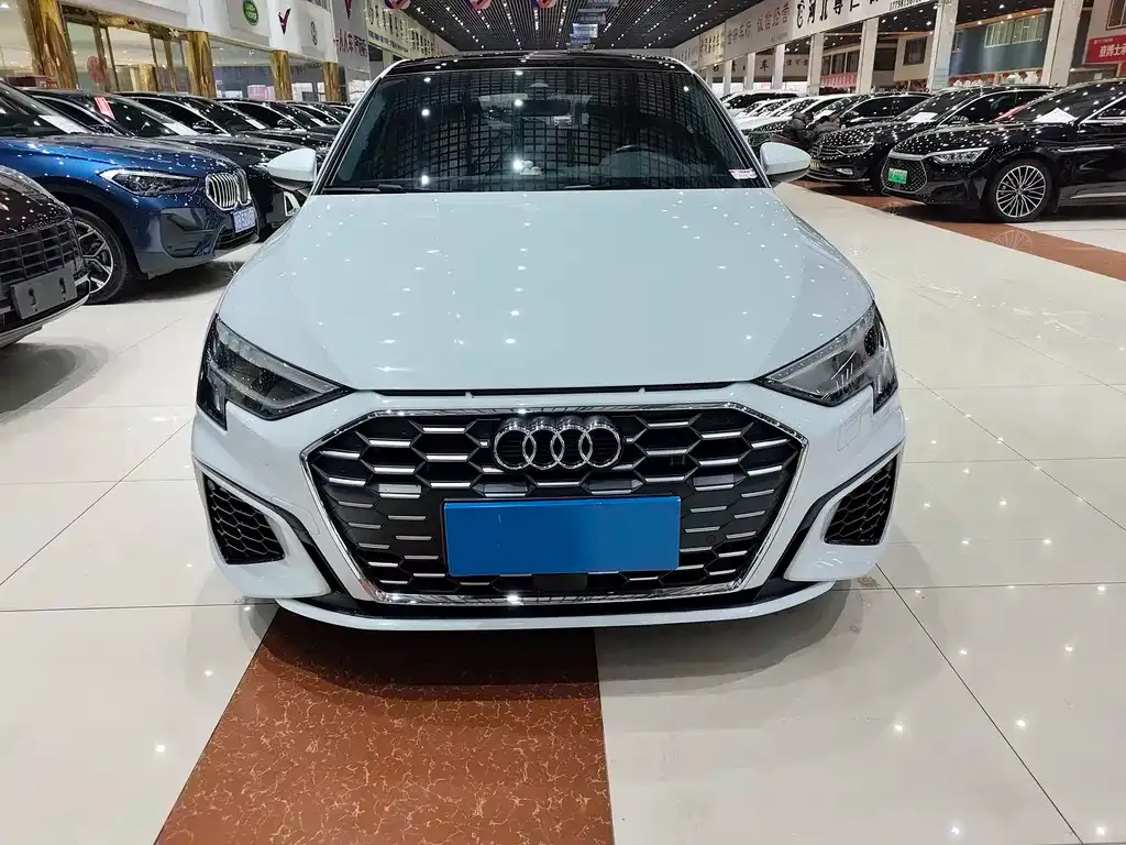 Audi A3 2024 из CN, фото 7
