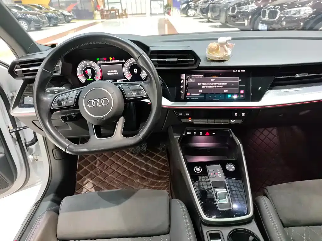 Audi A3 2024 из CN, фото 3