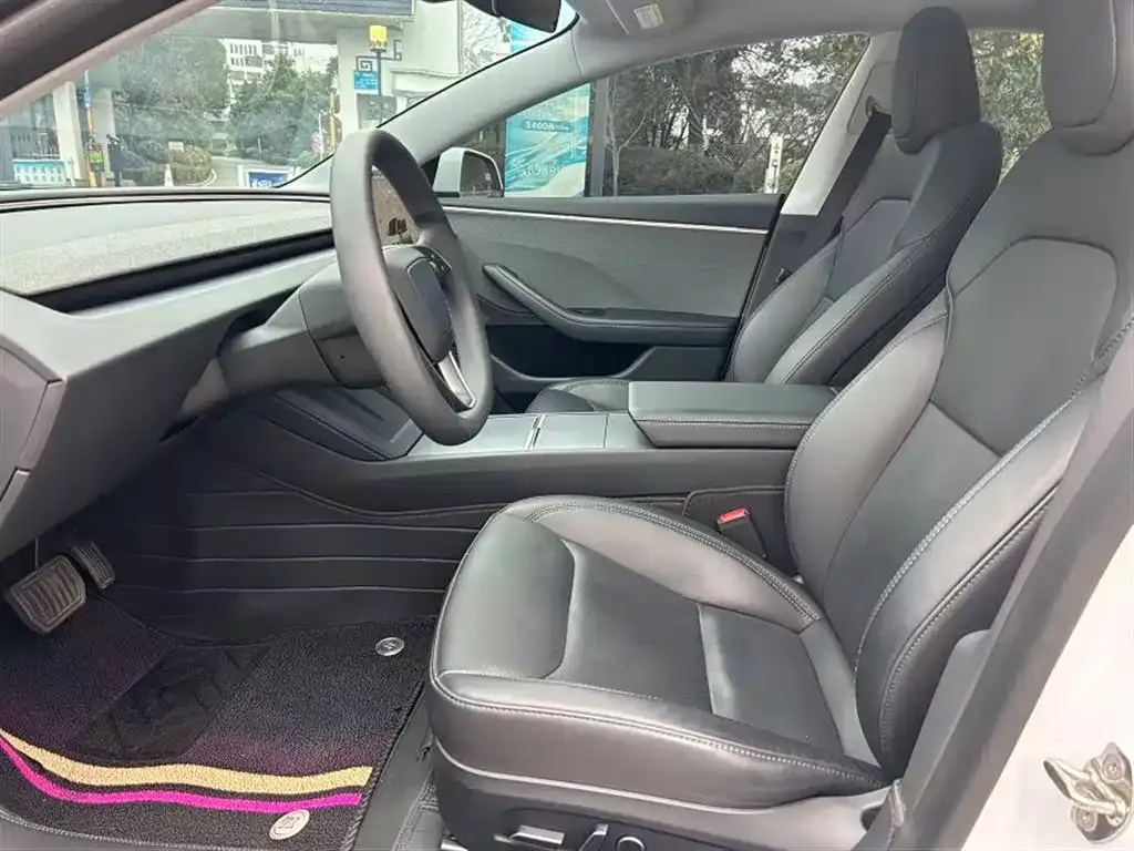 Tesla Model 3 — фото 2
