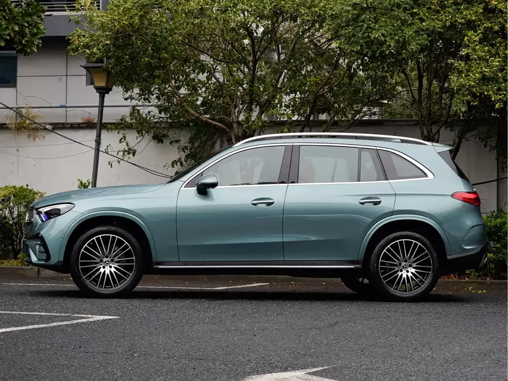 Mercedes-Benz GLC 2024 из CN, фото 10