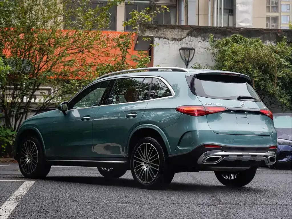 Mercedes-Benz GLC 2024 из CN, фото 6