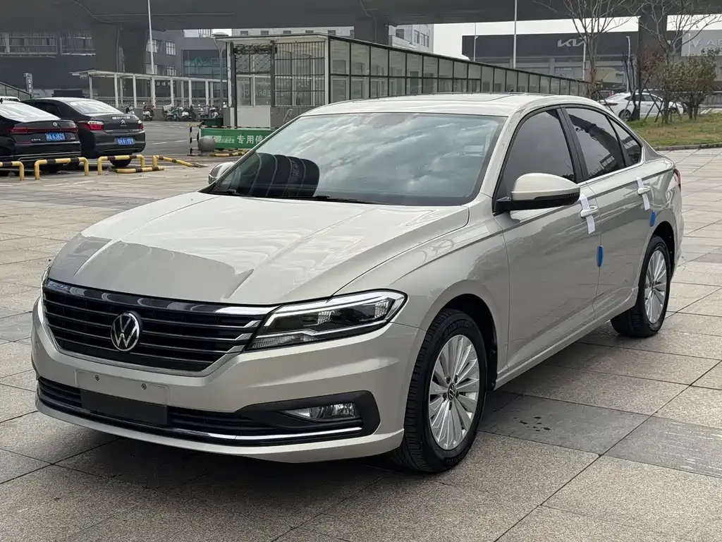Volkswagen Lavida 2022 из CN, фото 1