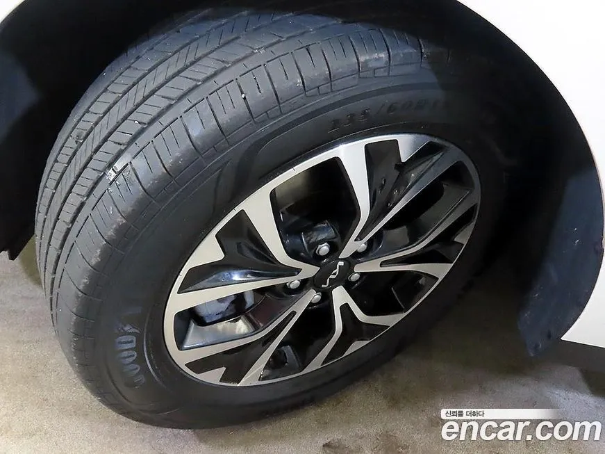 Kia Carnival 2023 из KR, фото 8