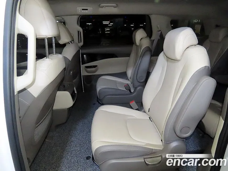 Kia Carnival 2023 из KR, фото 7