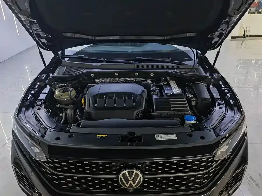 Volkswagen Passat — фото 7