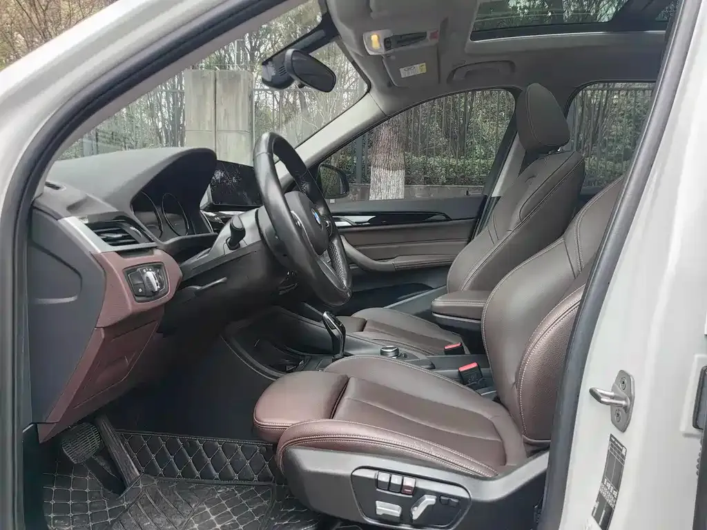 BMW X1 2023 из CN, фото 3