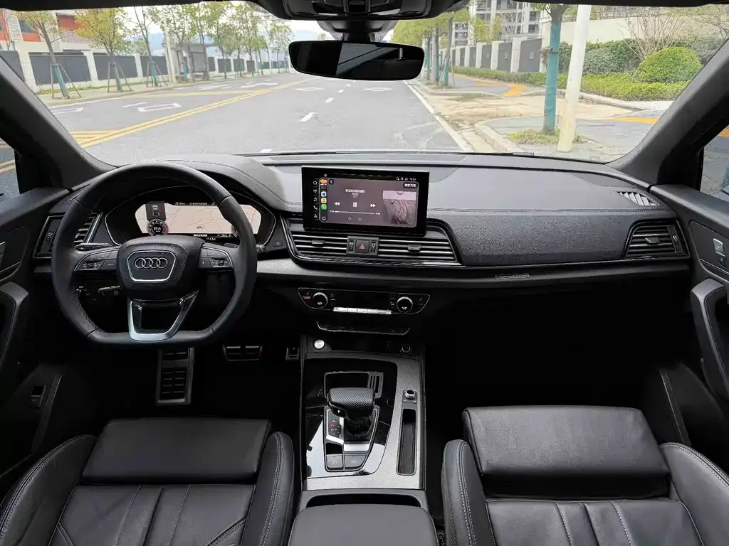 Audi Q5L 2024 из CN, фото 7