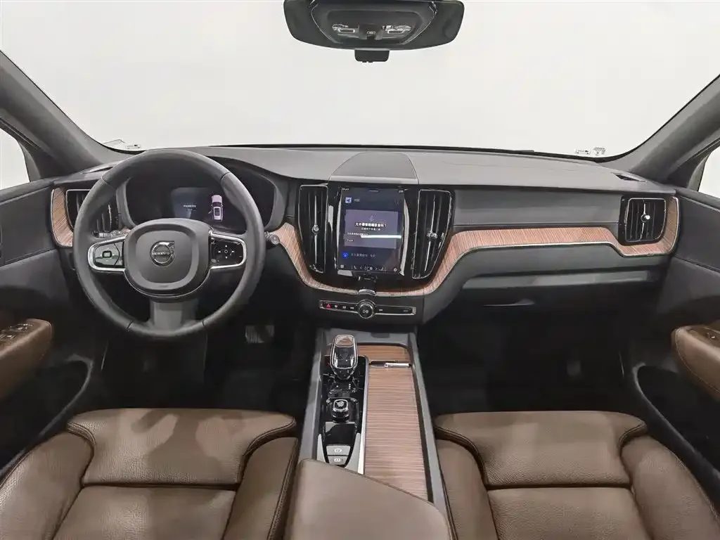 Volvo XC60 2025 из CN, фото 9