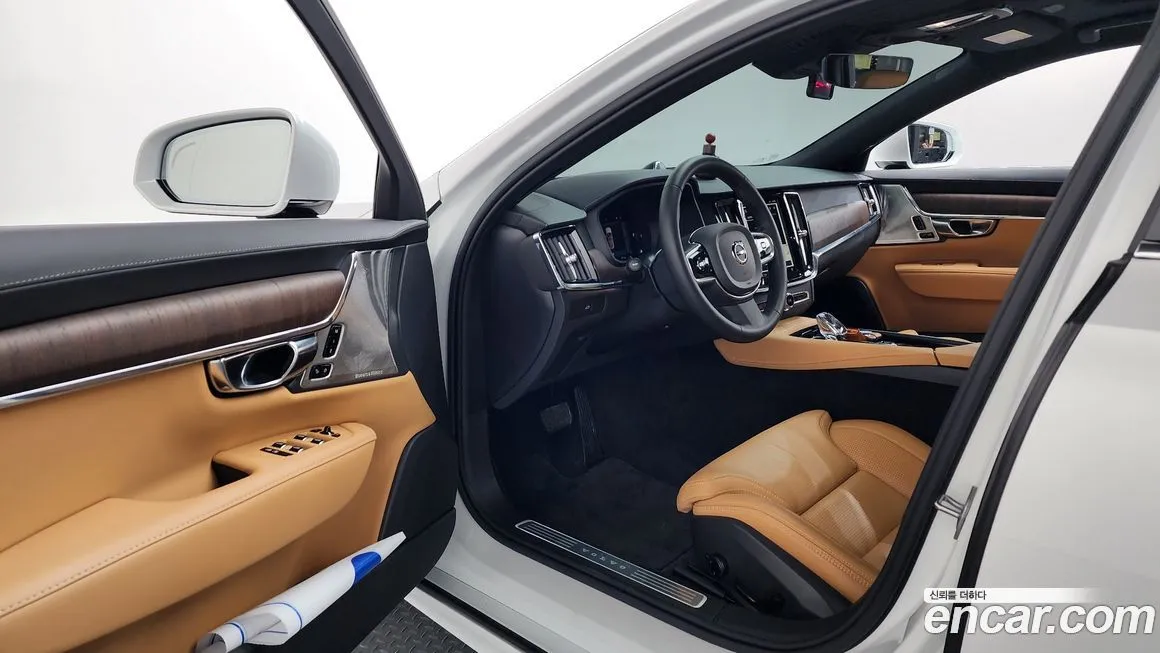 Volvo S90 — фото 9