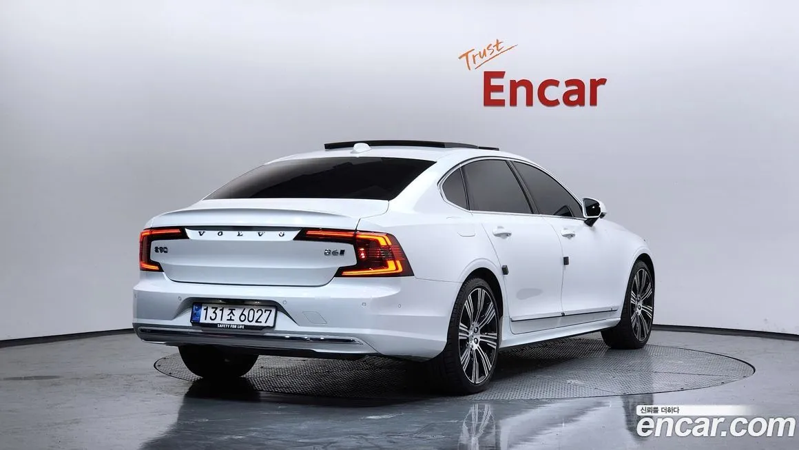 Volvo S90 — фото 2