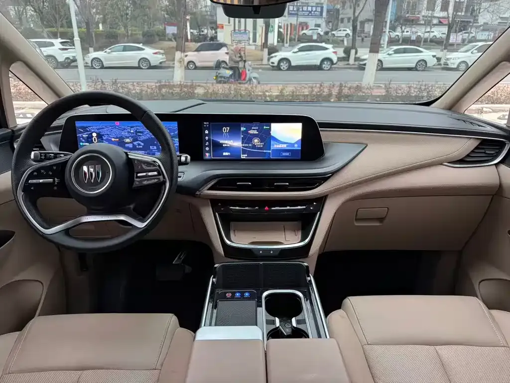 Buick GL8 Hybrid — фото 6