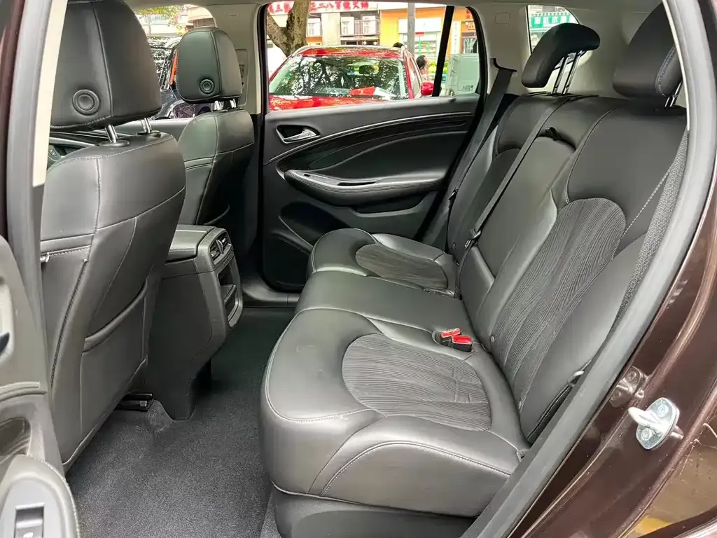 Buick Envision Plus 2021 из CN, фото 8
