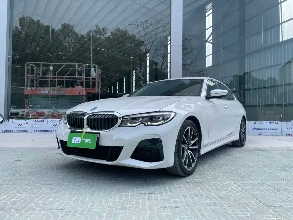 BMW 3 Series — фото 1