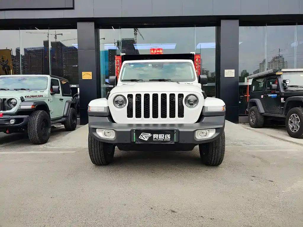 Jeep Wrangler PHEV 2023 из CN, фото 5