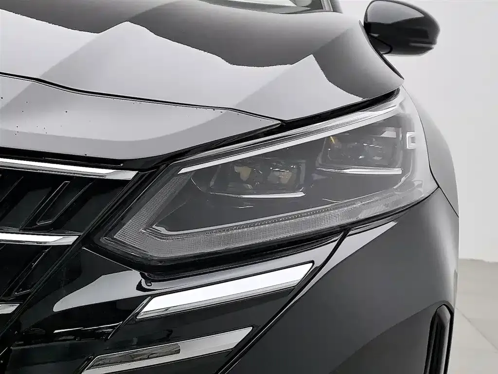 Nissan Teana — фото 6