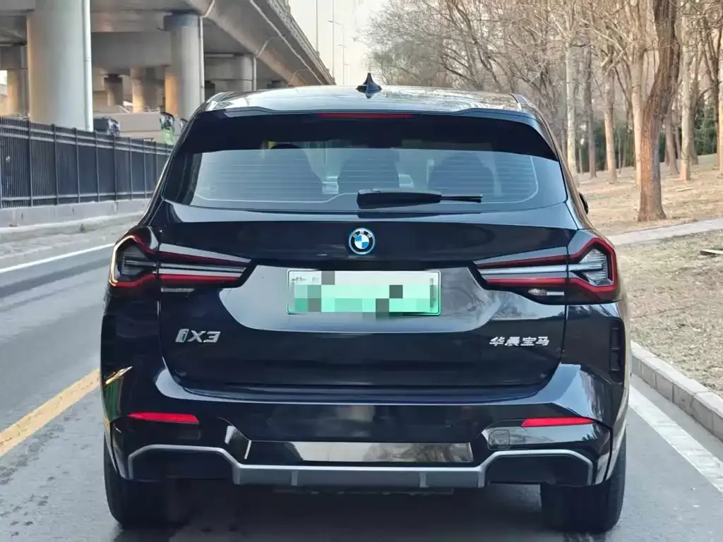 BMW iX3 2023 из CN, фото 5