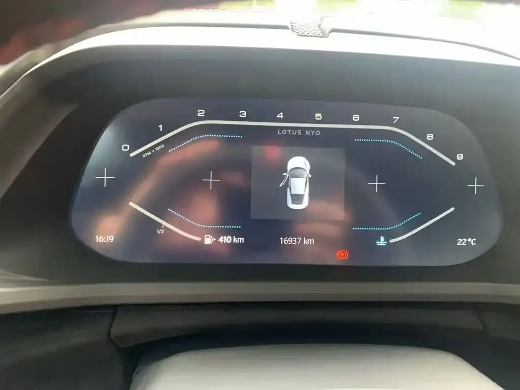 Lotus Emira 2023 из CN, фото 2