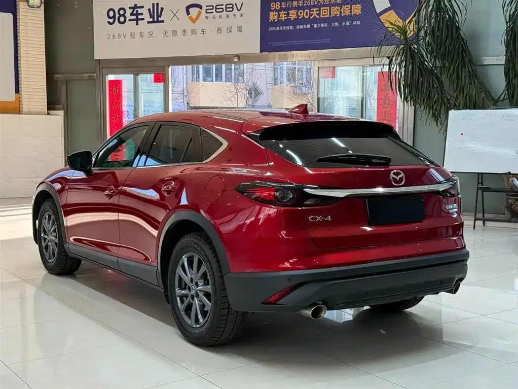 Mazda CX-4 — фото 8
