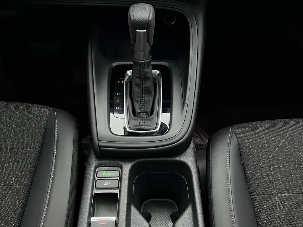 Honda Vezel 2023 из CN, фото 10