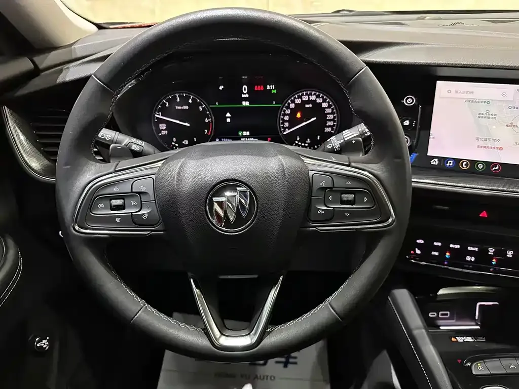 Buick Envision Plus — фото 6