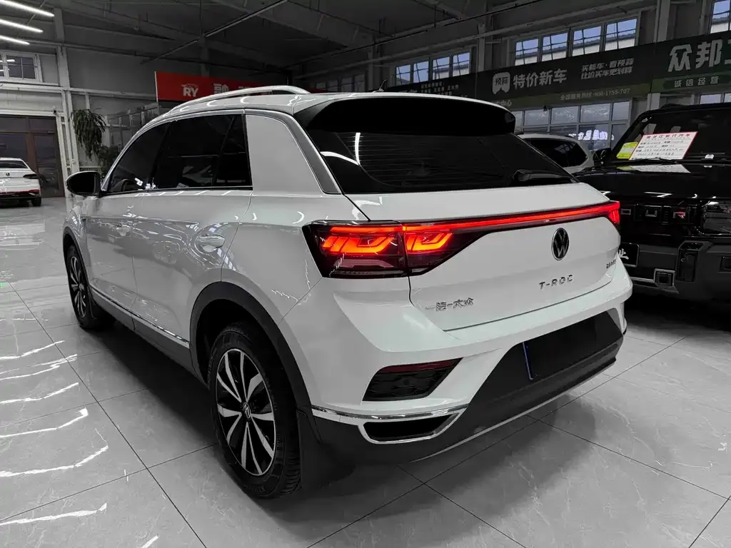 Volkswagen T-Roc 2023 из CN, фото 9