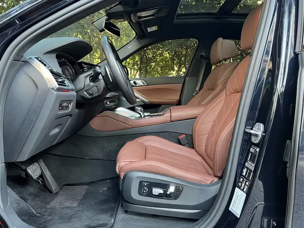 BMW X6 2023 из CN, фото 4