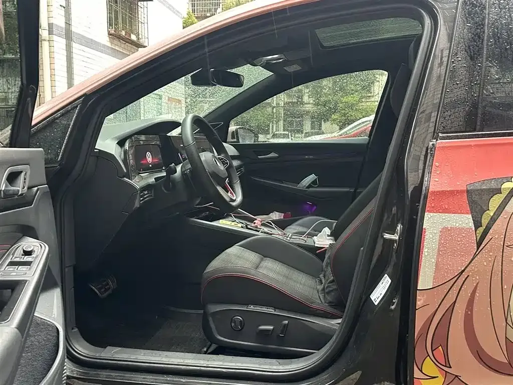 Volkswagen Golf GTI 2023 из CN, фото 6
