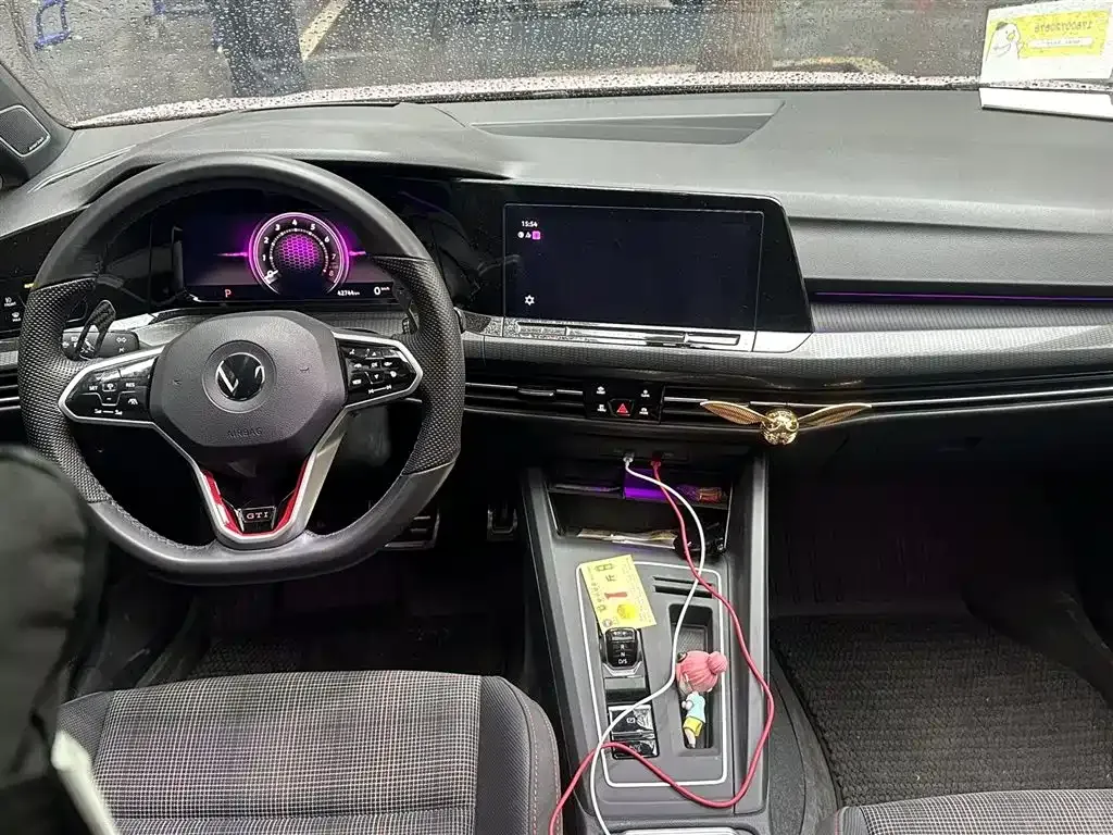 Volkswagen Golf GTI 2023 из CN, фото 8
