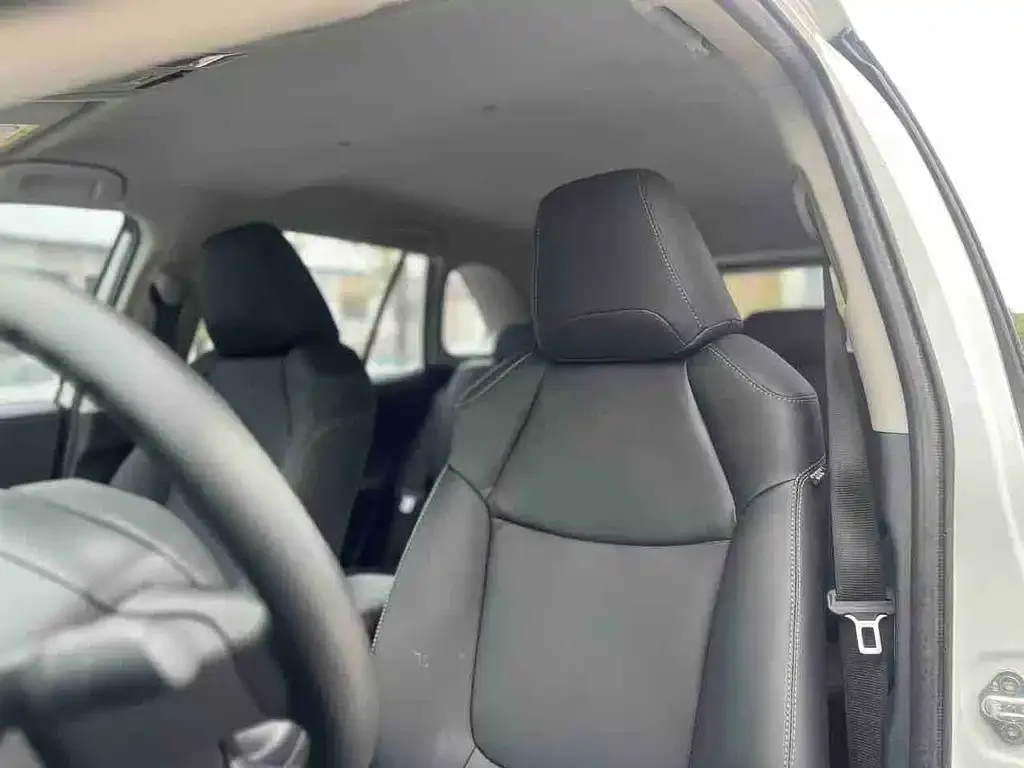 Toyota RAV4 2022 из CN, фото 3