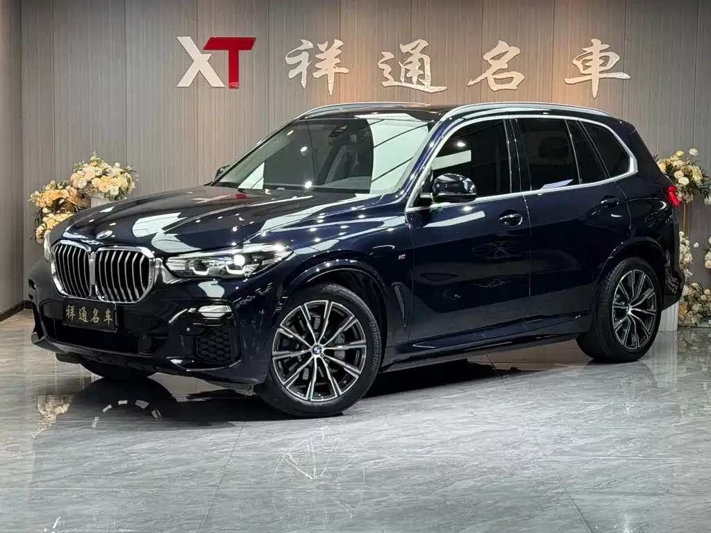 BMW X5 (Import) — фото 1