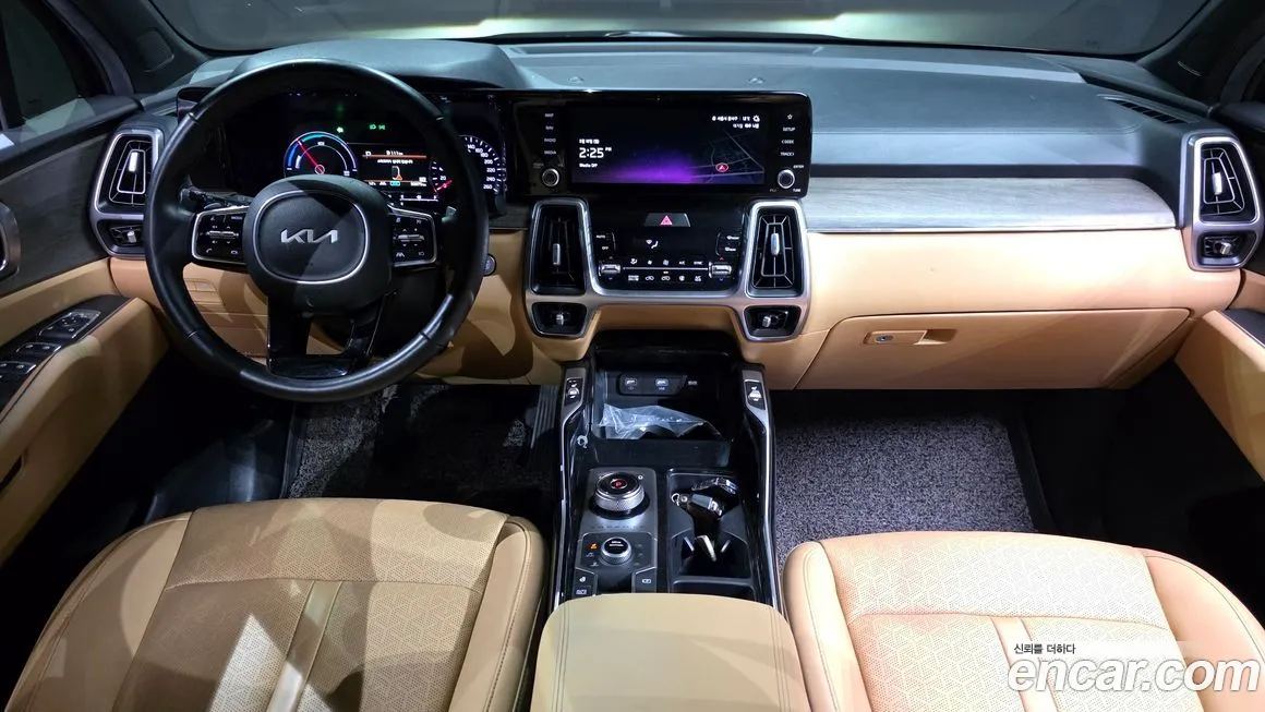 Kia Sorento — фото 6