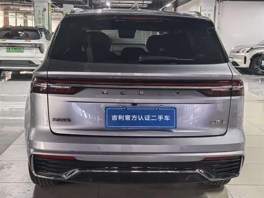 Geely Xingyue L — фото 9