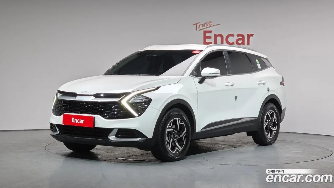 Kia Sportage — фото 1