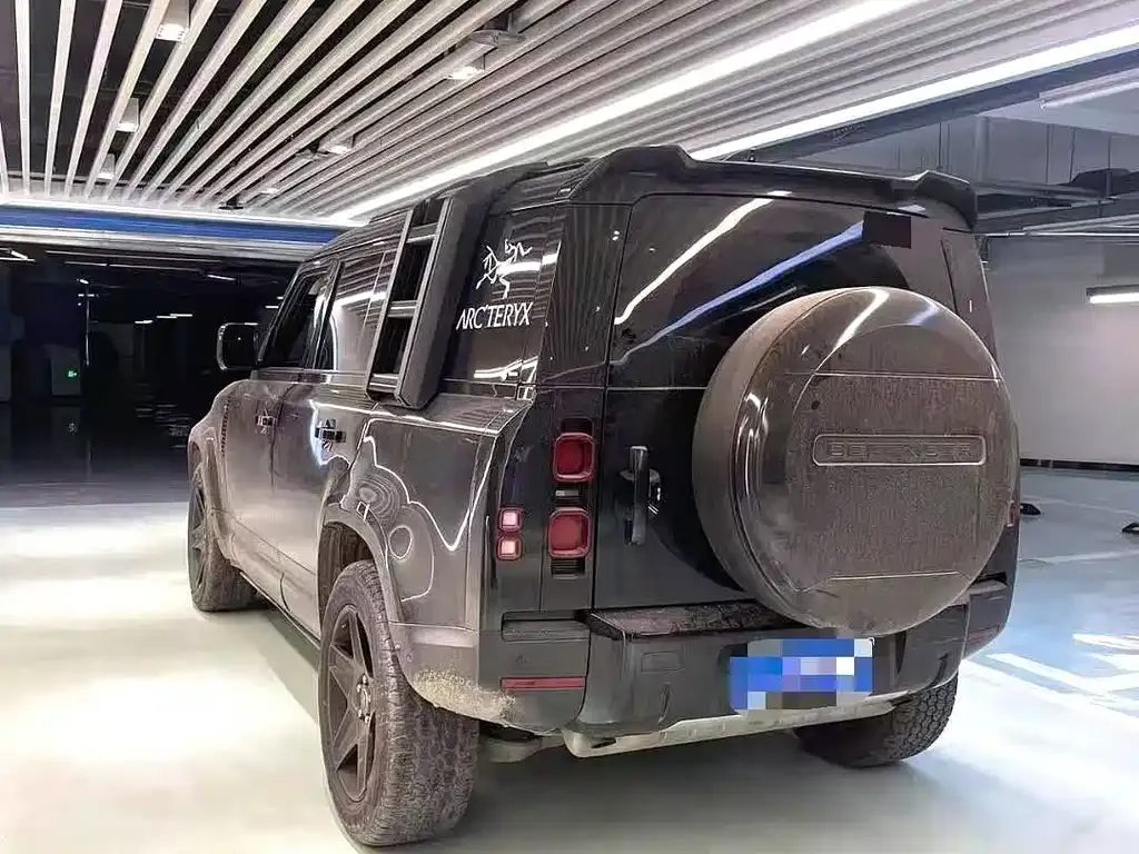 Land Rover Defender — фото 4