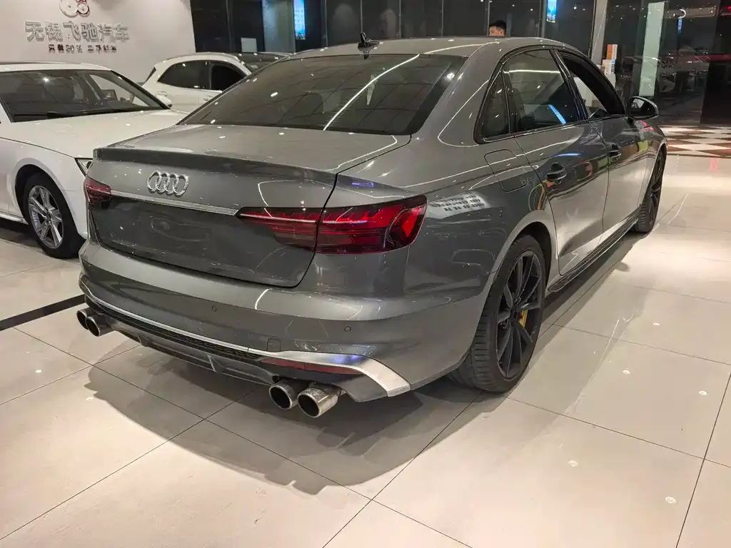 Audi S4 2023 из CN, фото 6