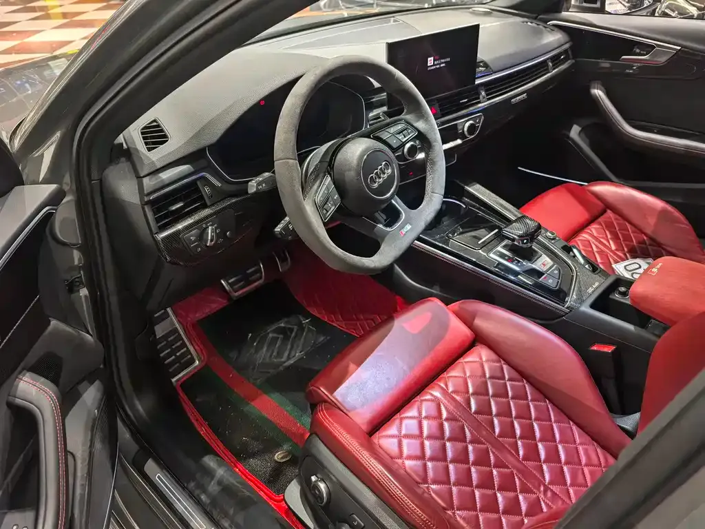 Audi S4 2023 из CN, фото 5