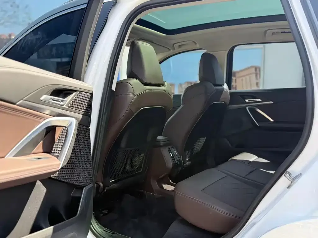 BMW X1 2023 из CN, фото 6