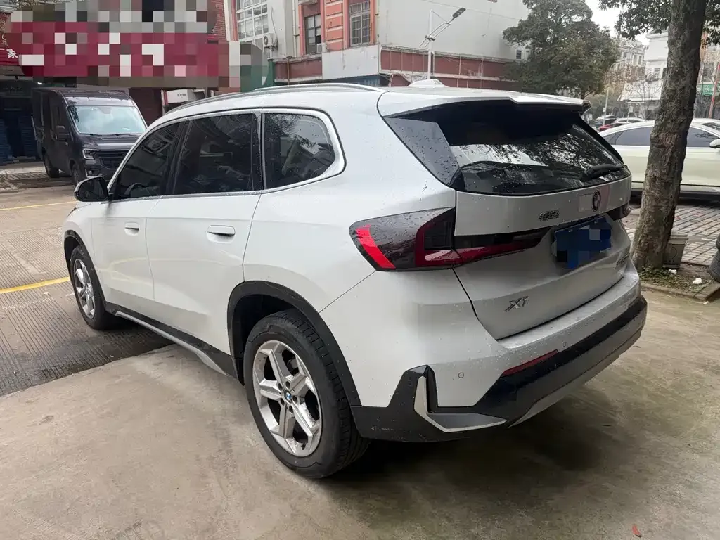 BMW X1 — фото 2