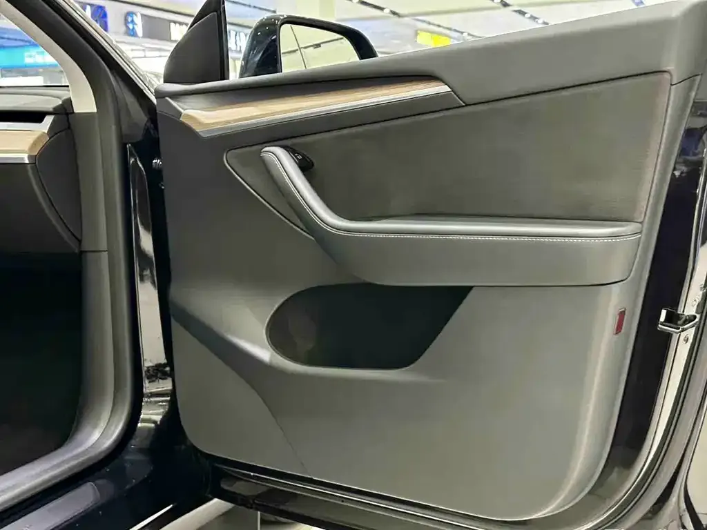 Tesla Model Y 2022 из CN, фото 4