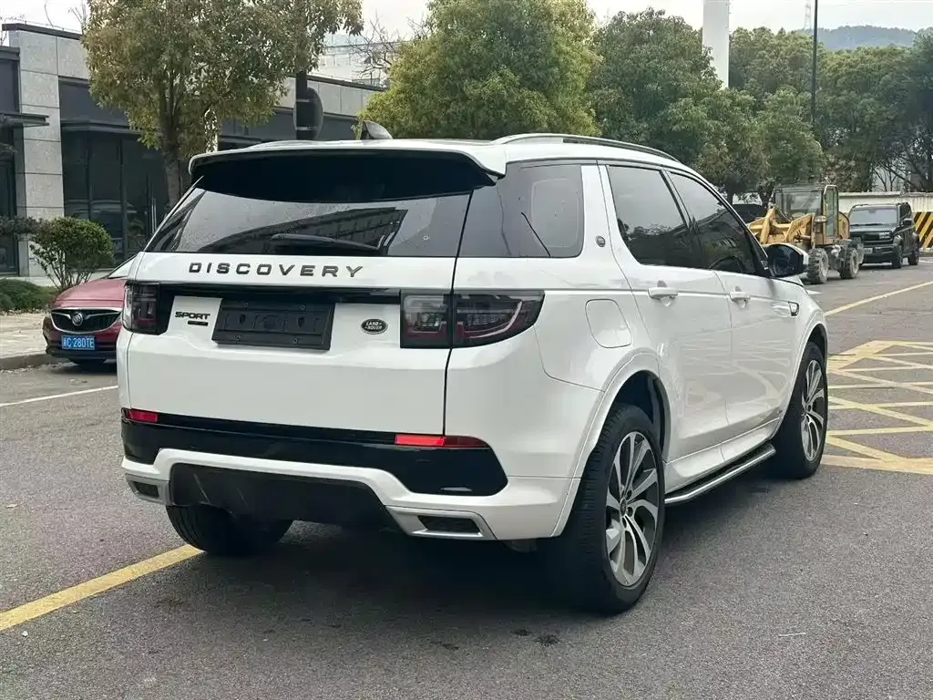 Land Rover Discovery Sport — фото 7