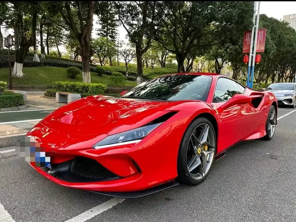 Ferrari F8 — фото 1