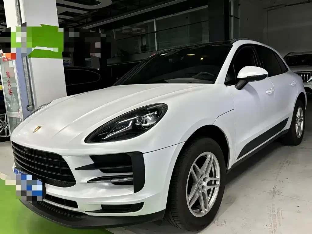 Porsche Macan — фото 1