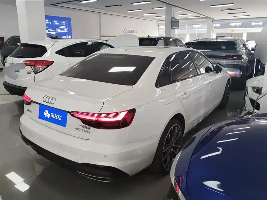 Audi A4L 2024 из CN, фото 7