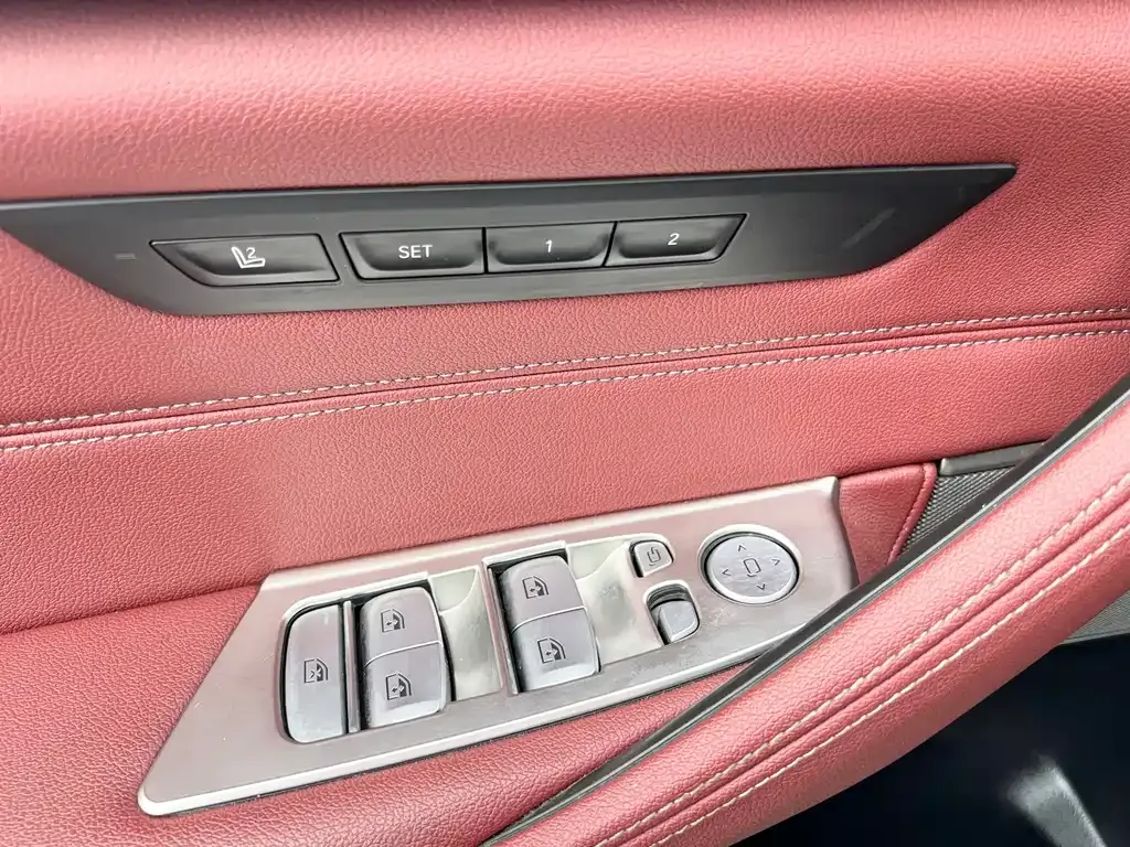 BMW 5 Series — фото 2
