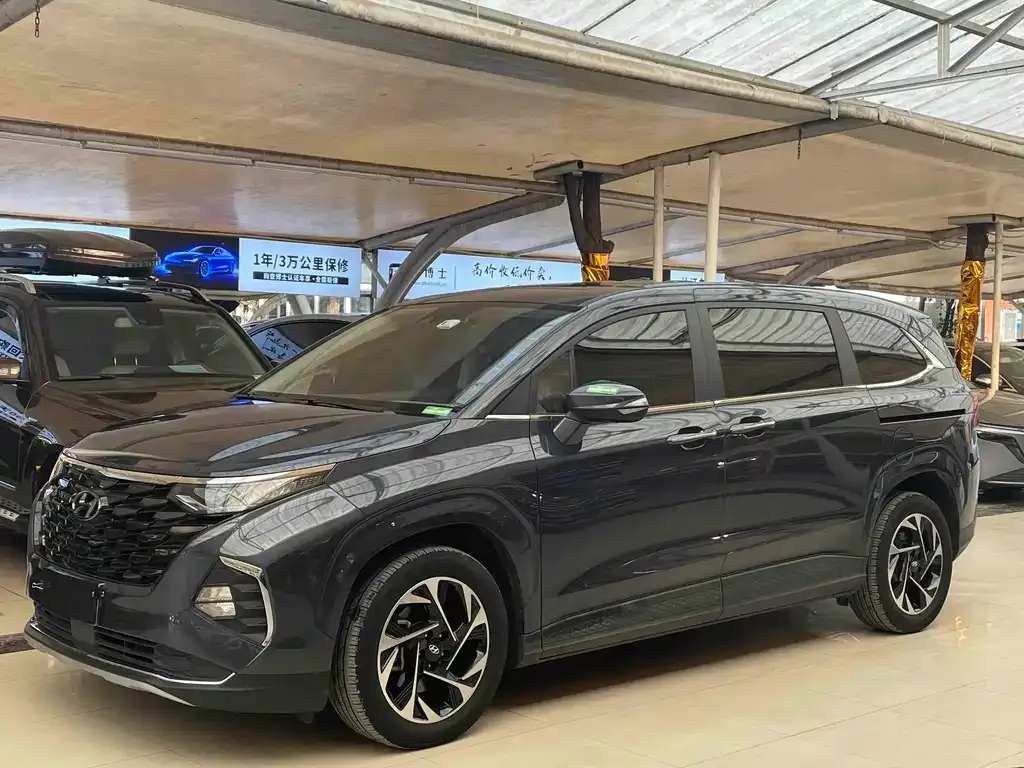 Hyundai Custo — фото 1
