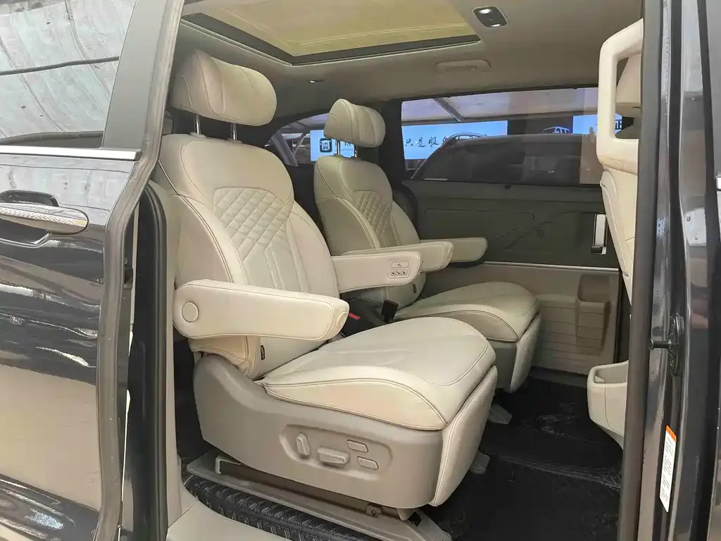Hyundai Custo — фото 10