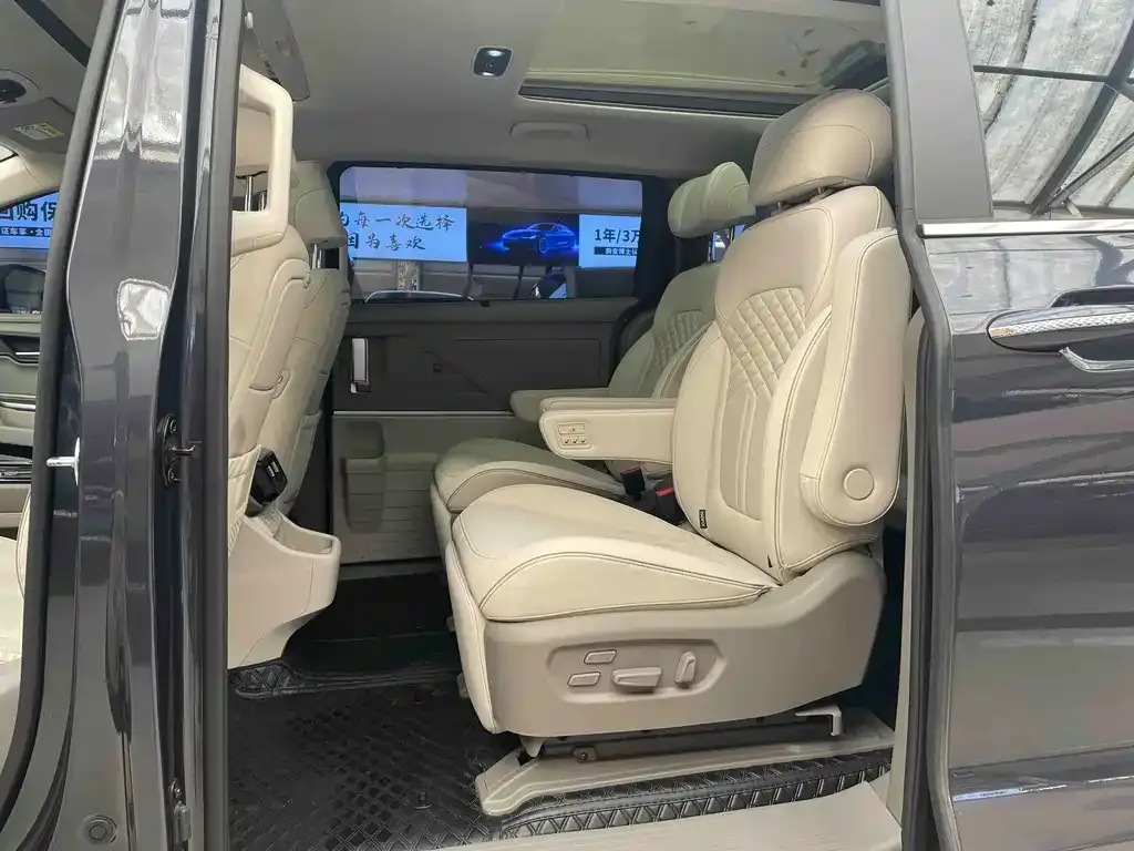 Hyundai Custo — фото 7