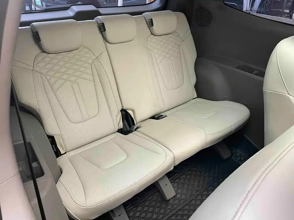 Hyundai Custo — фото 2