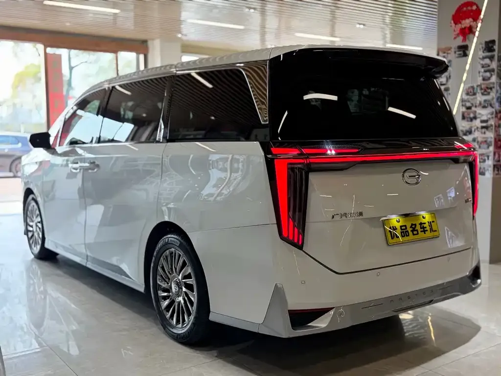 GAC Motor Trumpchi M8 — фото 4
